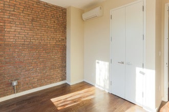 Bushwick - NEW CONSTRUCTION! (Shared rooms) in Brooklyn, NY - Foto de edificio - Building Photo