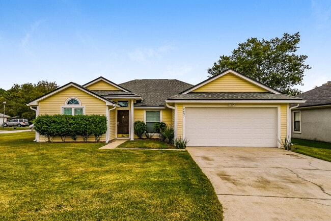 property at 2697 Diplomat Ct