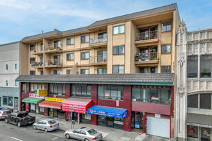 330 8th St in Oakland, CA - Building Photo