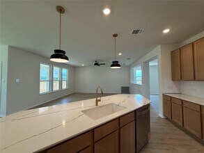 1720 Garlock Dr in Leander, TX - Building Photo - Building Photo