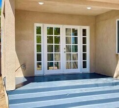 219 Lincoln St in Bakersfield, CA - Building Photo - Building Photo