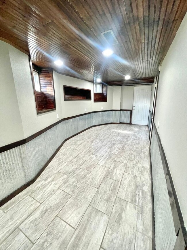 112 S 36th St in Omaha, NE - Building Photo - Building Photo