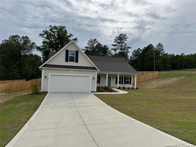 22 Sugarberry Pl in Spring Lake, NC - Building Photo - Building Photo