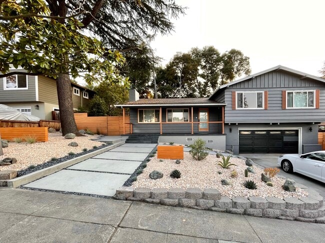 property at 3662 Farm Hill Blvd