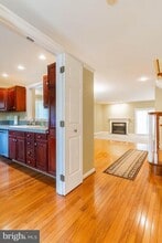 4018 Lake Glen Rd in Fairfax, VA - Building Photo - Building Photo