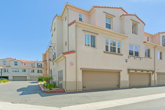 2319 Chapel Dr, Unit 3rw in Camarillo, CA - Building Photo - Building Photo