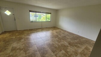 222 N Federal Hwy in Lake Worth Beach, FL - Building Photo