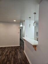 2040 Alice Ave, Unit 201 in Oxon Hill, MD - Building Photo - Building Photo