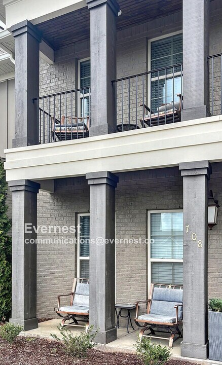 708 Blue Sky Dr in Murfreesboro, TN - Building Photo