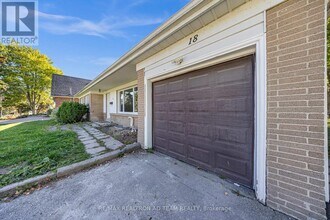 18 Windridge Dr in Markham, ON - Building Photo - Building Photo