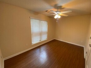 242 Fern Ridge Ct in Athens, GA - Building Photo - Building Photo