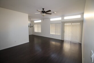 440 S Val Vista Dr in Mesa, AZ - Building Photo - Building Photo
