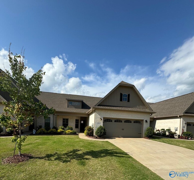 115 John Deere Way in Madison, AL - Building Photo