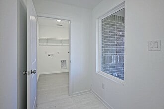 10036 Mather Way in Converse, TX - Building Photo - Building Photo