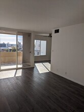 330 Vernon St, Unit 404 in Oakland, CA - Building Photo - Building Photo
