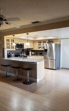 6510 NW 89th Ave in Tamarac, FL - Building Photo - Building Photo