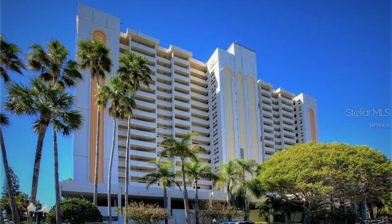 1270 Gulf Blvd, Unit 708 in Clearwater, FL - Building Photo