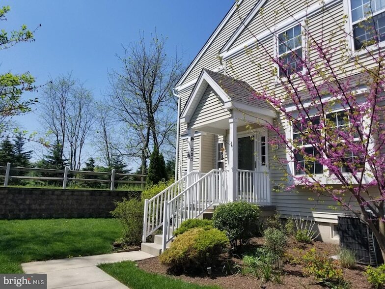 80 Granite Ln in Chester Springs, PA - Building Photo