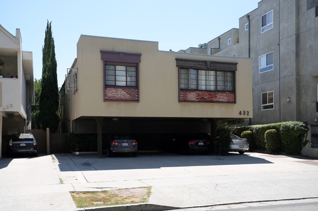 432 Arnaz Dr in Los Angeles, CA - Building Photo - Primary Photo