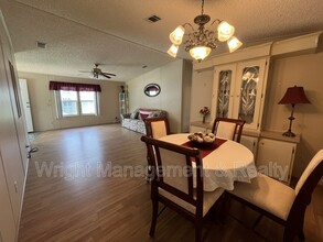 38202 Woodgate Ln in Zephyrhills, FL - Building Photo - Building Photo