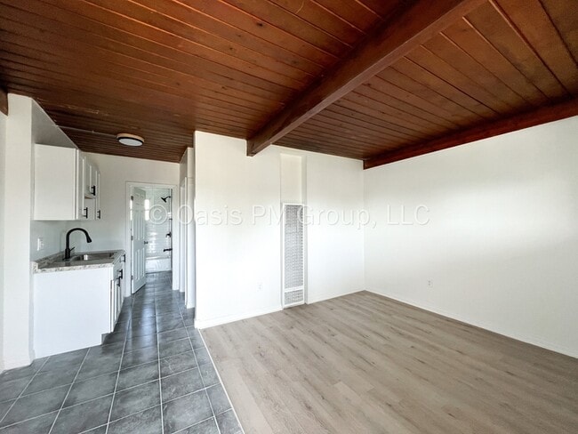 property at 3205 Joan Rd