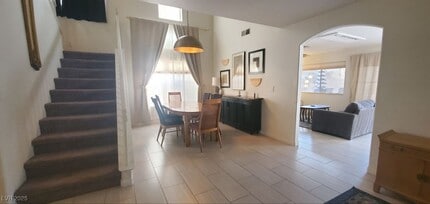 1729 Mexican Poppy St in Las Vegas, NV - Building Photo - Building Photo