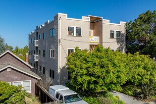 2620 Hillegass Ave. in Berkeley, CA - Building Photo