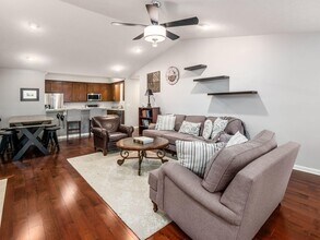 7021 Kinsale Ln in Powell, OH - Building Photo - Building Photo