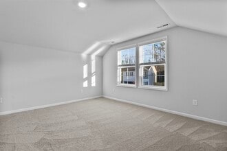 2318 Flowery Branch Dr in Skippers Corner, NC - Building Photo - Building Photo