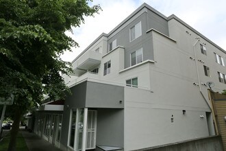 Leilani 2 in Seattle, WA - Building Photo - Building Photo