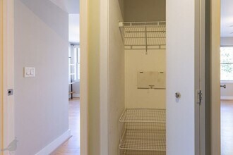 1020 Monroe St NW in Washington, DC - Building Photo - Building Photo
