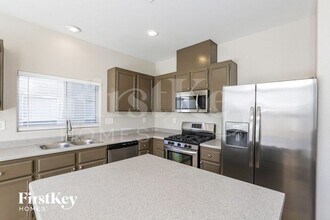 6671 Wind Whisper St in Las Vegas, NV - Building Photo - Building Photo