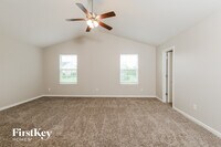 107 Sawyer Ln photo'
