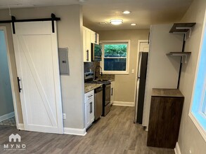 919 Hobson St SW in Atlanta, GA - Building Photo - Building Photo