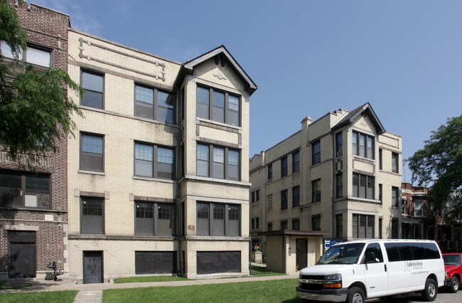 5411-5421 S. Ellis Avenue