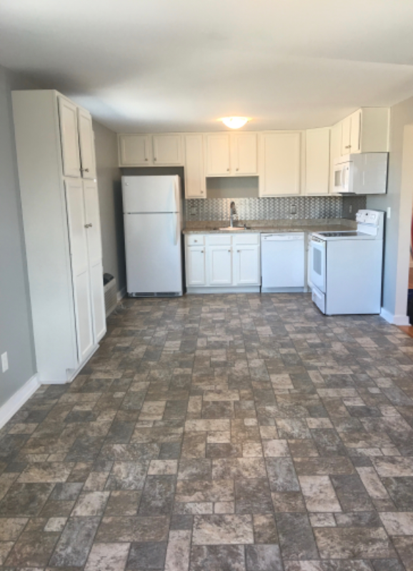 1002 Main St in Dillwyn, VA - Building Photo - Building Photo