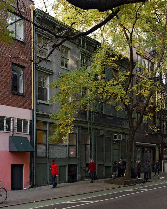 21-23 Bleecker St in New York, NY - Foto de edificio