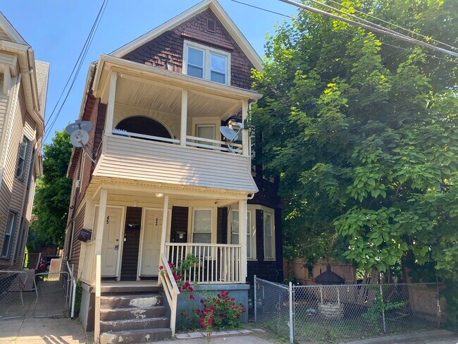 43 Gilbert Ave in New Haven, CT - Building Photo - Building Photo