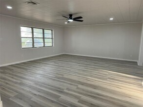 13707 Farm to Market 1489 in Wallis, TX - Building Photo - Building Photo