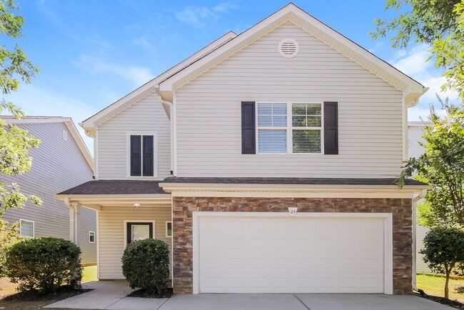 property at 25 Oakbrook Dr