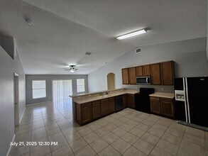 2182 SW Idaho Ln in Port St. Lucie, FL - Building Photo - Building Photo