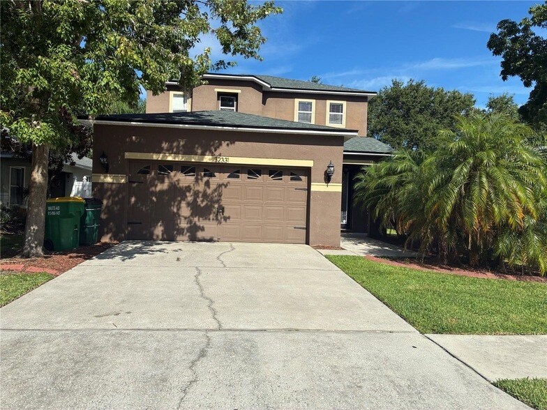 32331 Fish Hook Lp, Unit 01-910 in Wesley Chapel, FL - Building Photo