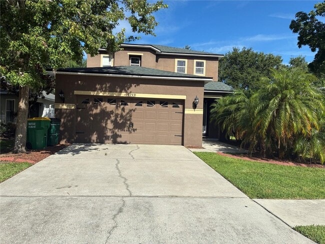 32331 Fish Hook Lp in Wesley Chapel, FL - Building Photo - Building Photo