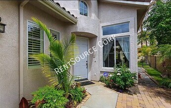 22909 Redwood Ct in Santa Clarita, CA - Building Photo - Building Photo