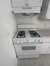 653 W Locust St in York, PA - Building Photo - Building Photo