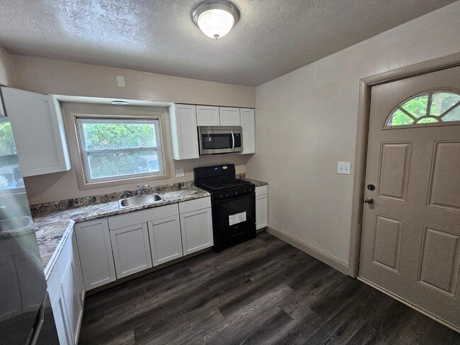 905 Berwin St in Akron, OH - Building Photo - Building Photo