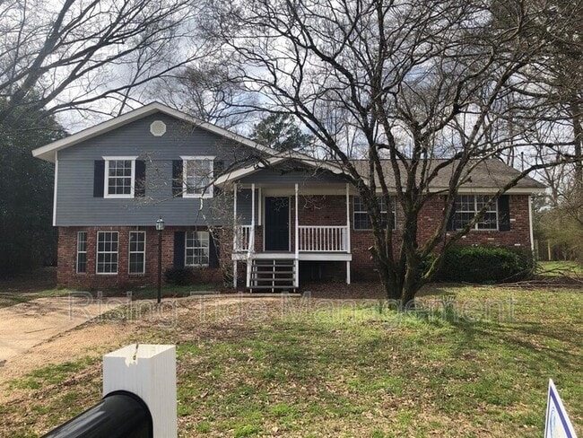 property at 2100 Merry Dr NE