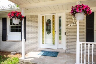 21918 Knudsen Dr in Grosse Ile Township, MI - Building Photo - Building Photo