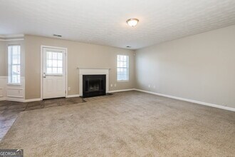 2432 Wood Bend Ln in Riverdale, GA - Building Photo - Building Photo