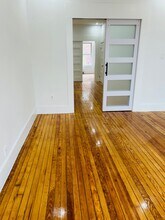 150 E 32nd St, Unit Apt.2 in Brooklyn, NY - Foto de edificio - Building Photo